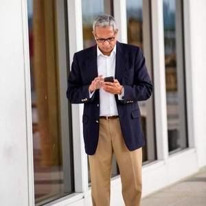 Meet your Posher, Sam